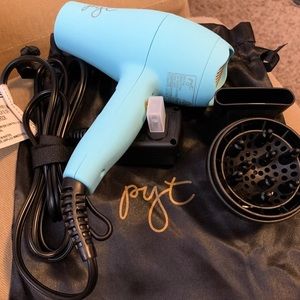 PYT mini blow dryer and attachments